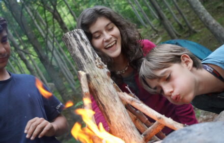 LA COMPAGNIA SELVATICA <br/> AVVENTURE E SCOPERTE DEL TERRITORIO PER RAGAZZE E RAGAZZI DAI 13 AI 17 ANNI